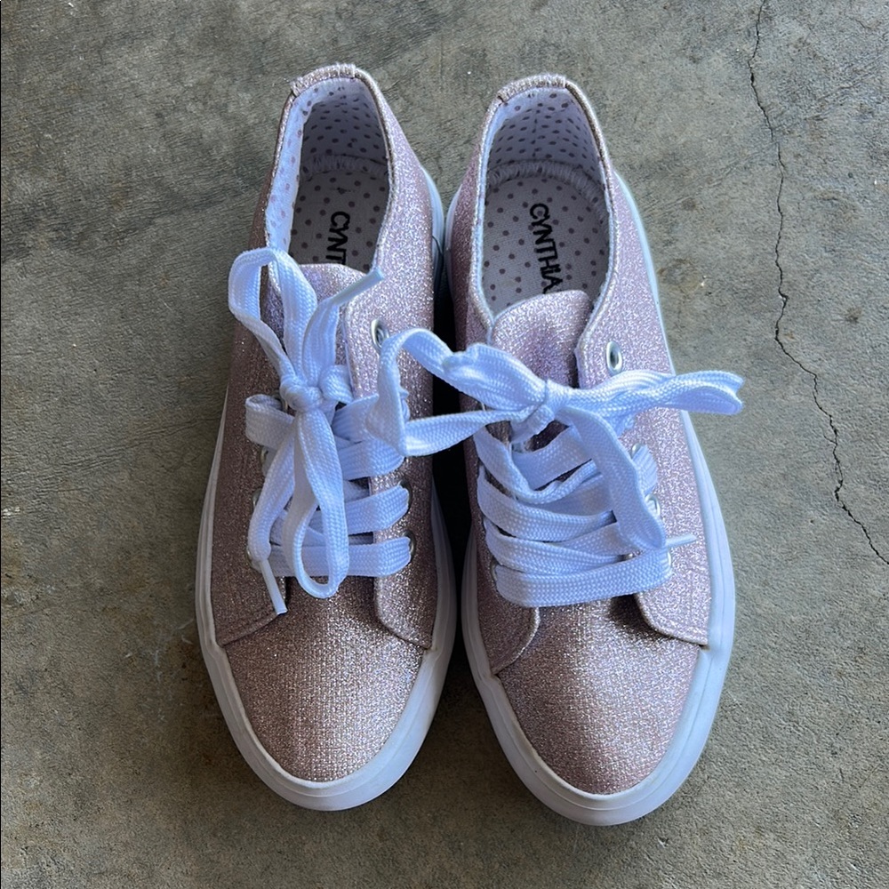 Cynthia Rowley Pink and White Sneakers Versatile Low-Top Design